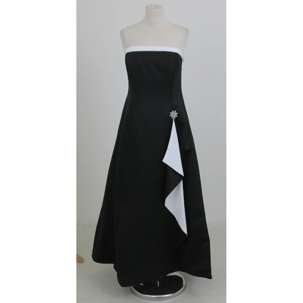 White Cocktail Dress Size 14